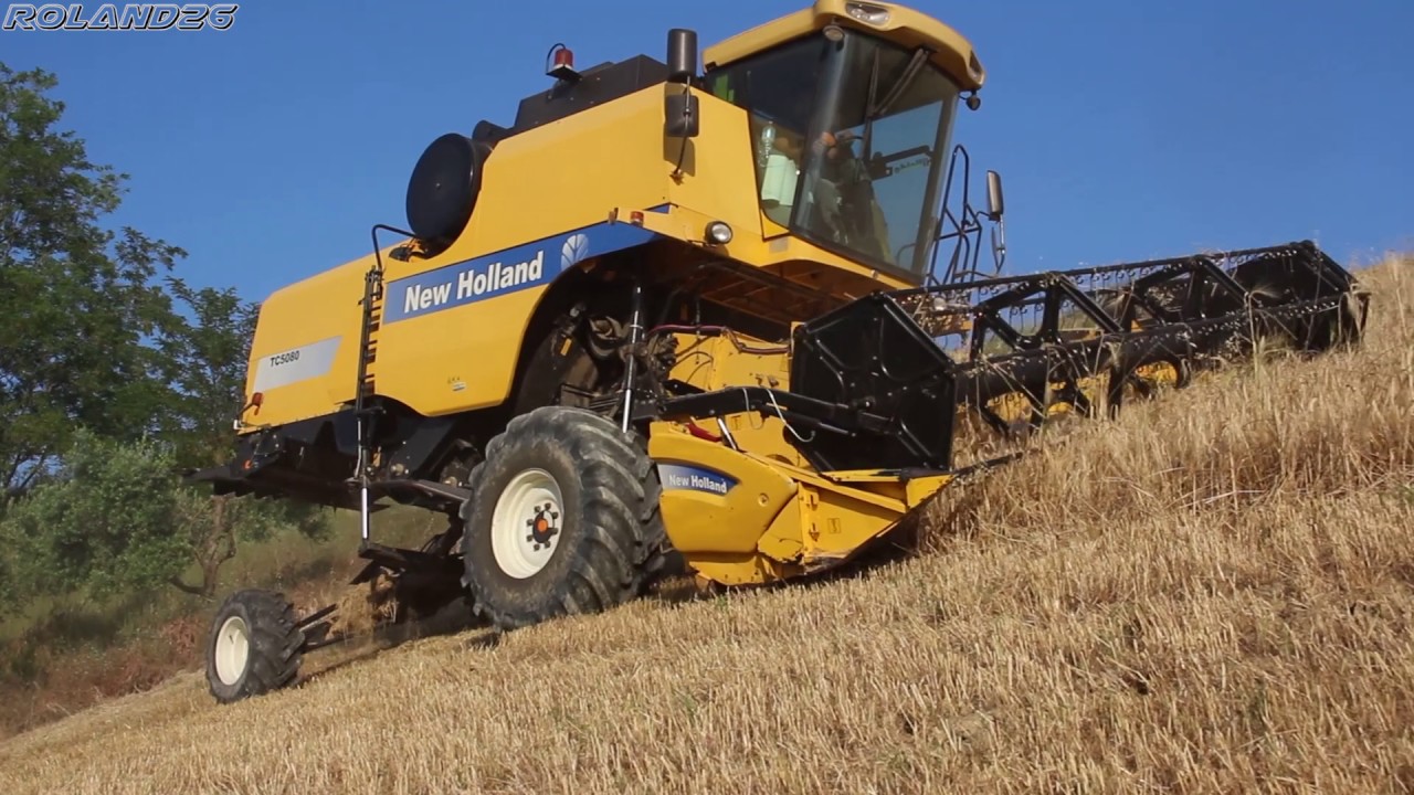 New Holland TC5080 Hillside  [Rotelli Group -Harvest Season 2017]