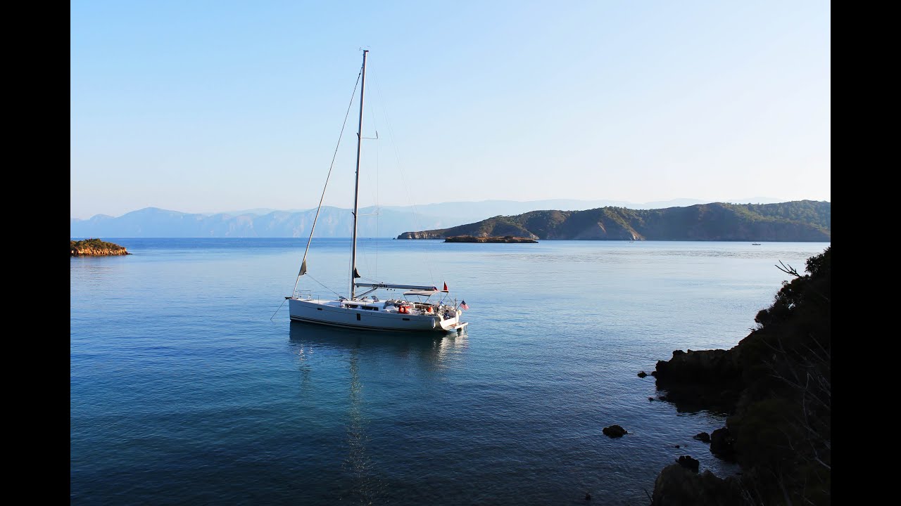 Яхта Hanse 445 море Турция