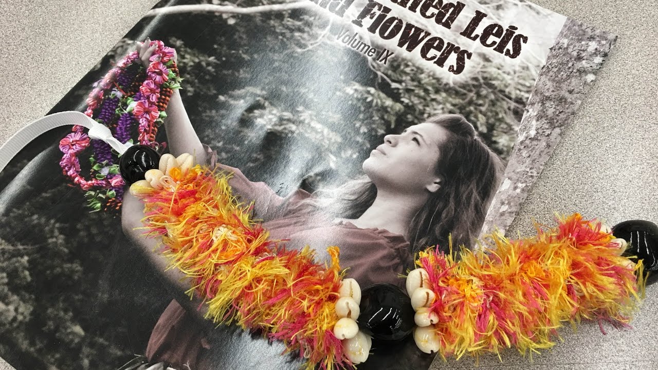 Crankin' Out Crafts -ep521 Straw Lei with Kukui Nuts