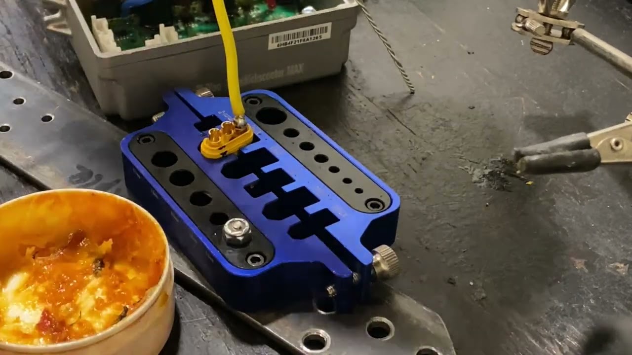 Controller to Motor Connectors upgrade MR60. English VERSION