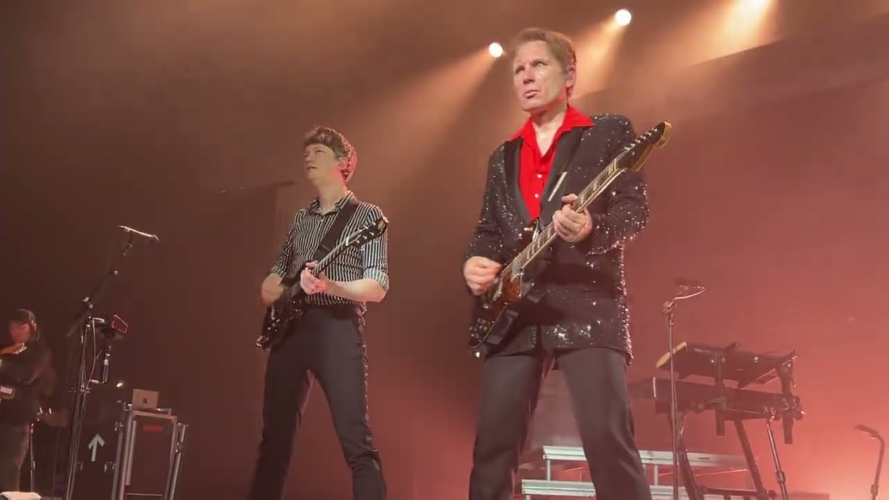 Franz Ferdinand: Take Me Out (Live @ The Wiltern, March 29, 2025)