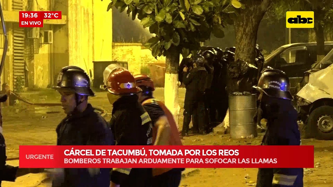 Incidentes en Tacumbú: Bomberos tratan de controlar las llamas con los carros hidrantes