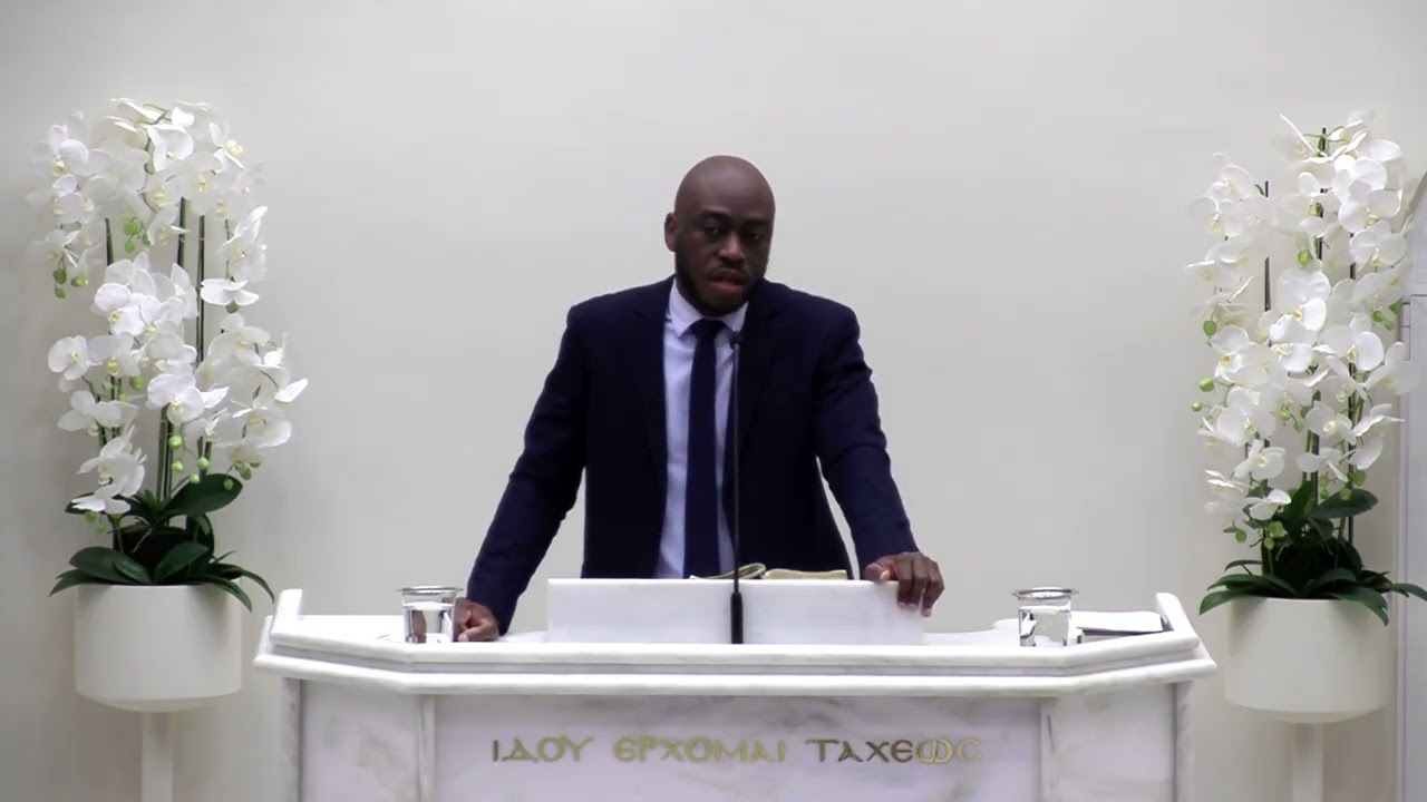 Δεν είσαι μόνος σου. Ο Κύριος είναι μαζί σου. Δεν σε άφησε. Εμπιστέψου Τον!