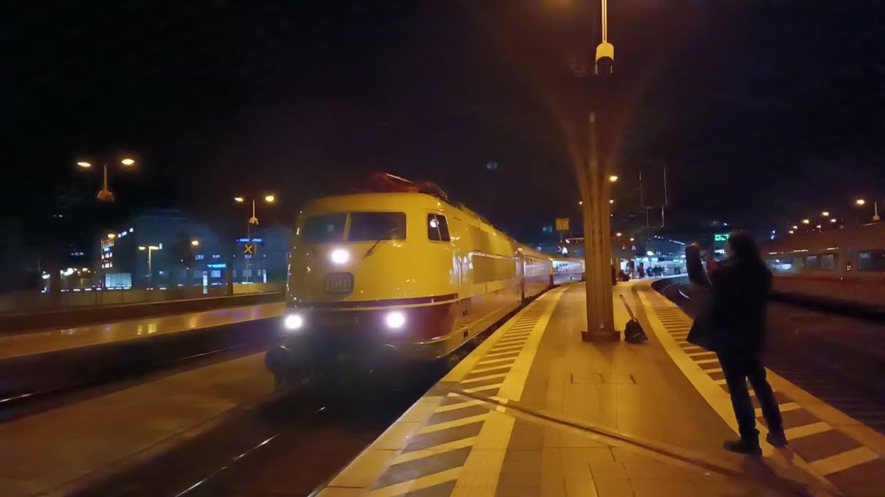TEE Rheingold am Kölner Hbf, Rundgang, Abfahrt am Morgen des 09.12.23, mit BR 103 245