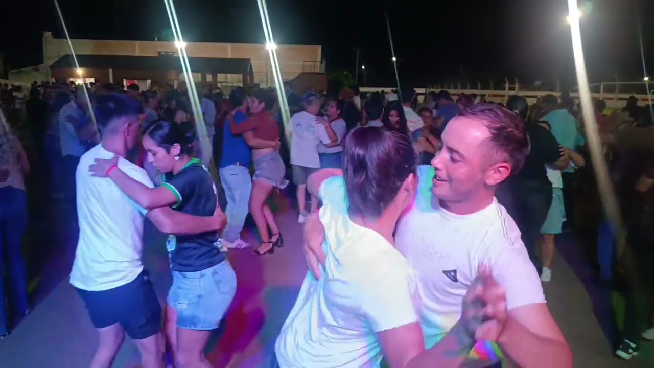 LOS RISOSS EN CLUB NOCHERO FINAL DEL COMERCIAL 2026