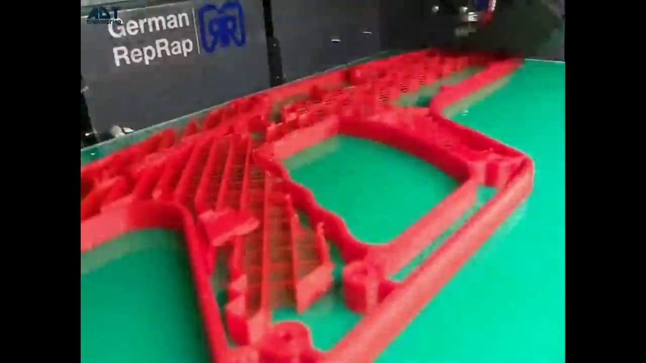 German RepRap - X350 Zeitraffer - Lasertag Waffe Halbschale - 3D Druck