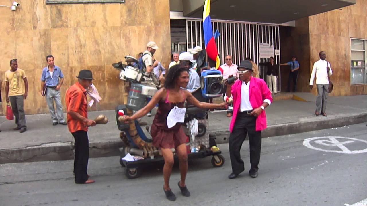 SALSA MÓVIL POR LAS CALLES DE CALI