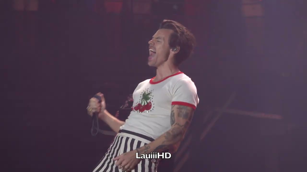 Harry Styles - Music for a Sushi Restaurant - Live in Paris, France 5.7.2022 4K