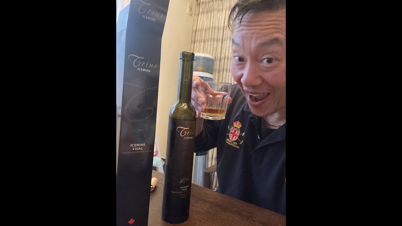 Canadian Icewine (Trius Vidal) Review #icewine #canadian