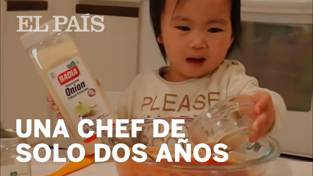 La chef de dos a&ntilde;os que graba tutoriales de cocina | Viral