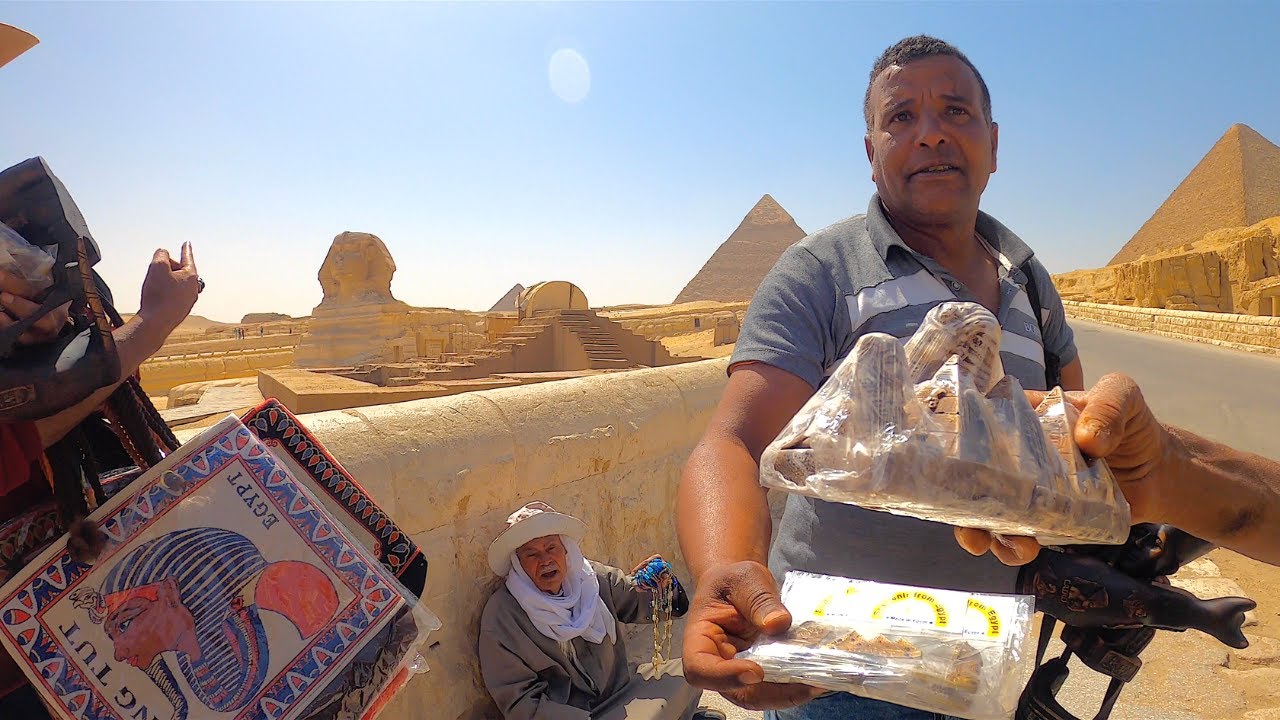 Avoid this Scammer at the Pyramids