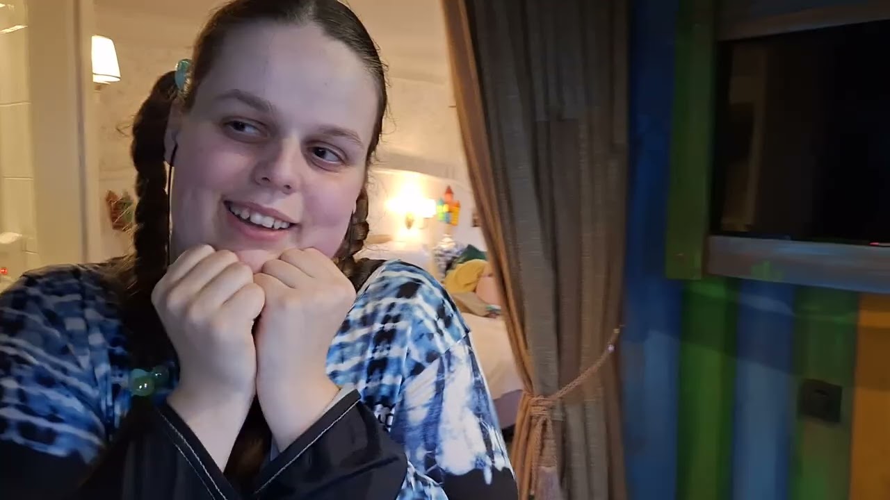 Lilo's eerste keer in de Max en Moritz suite in het Efteling Wonder Hotel