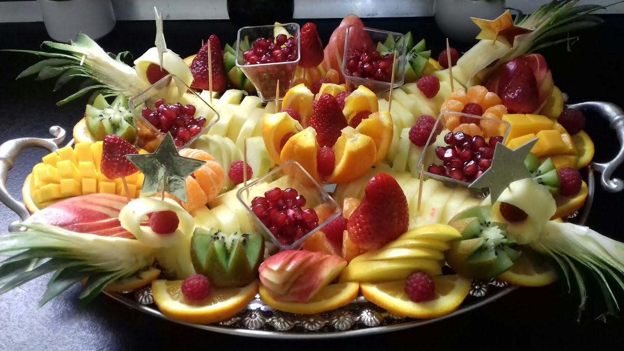 أبهري ضيوفك بطريقة تقديم أنيقة & مميزة لطبق الفواكه Présentation d'un beau plateau de fruits coupés