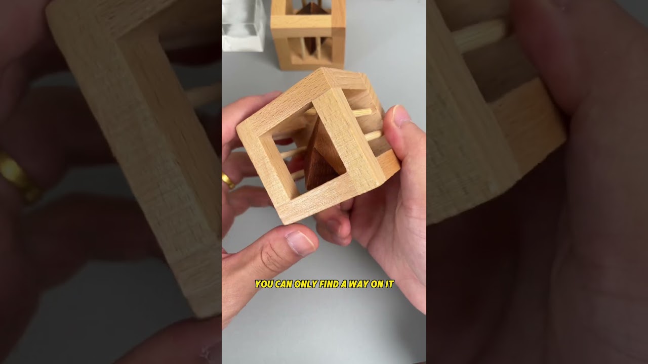 Solving the Geometric Puzzle: Taking a Triangle Out of a Cage #iq #iqtest #puzzle