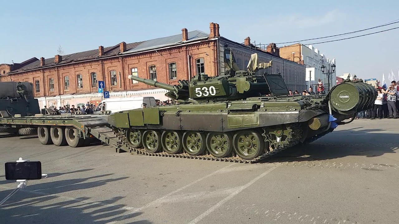 ✬ БОЕВОЙ ТАНК Т-72 ✬ Погрузка на трал ✬