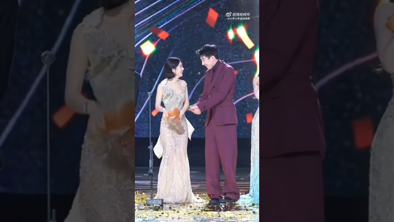 #zhaoliying #lingengxin  in a award show #beautyqueen #cdrama #clipmovie #cute #cutebaby