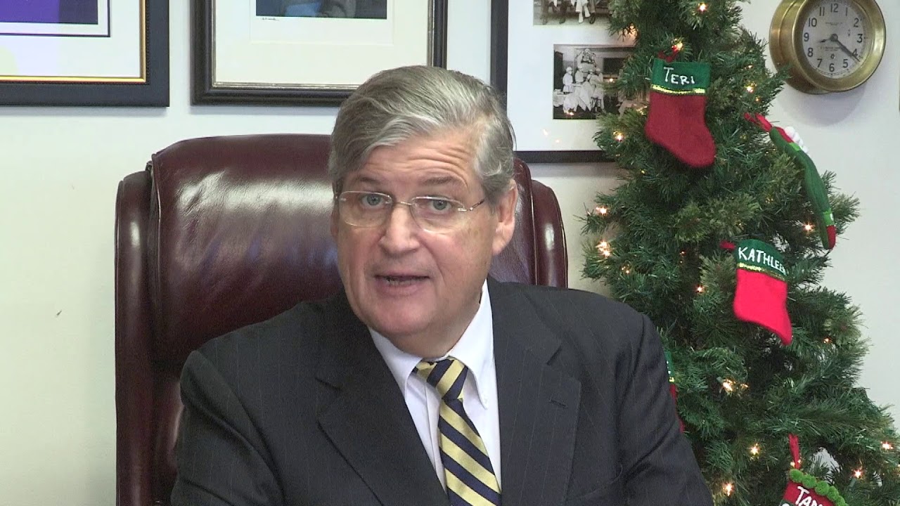 Dr. David Sugarbaker 2017 Holiday Video Message