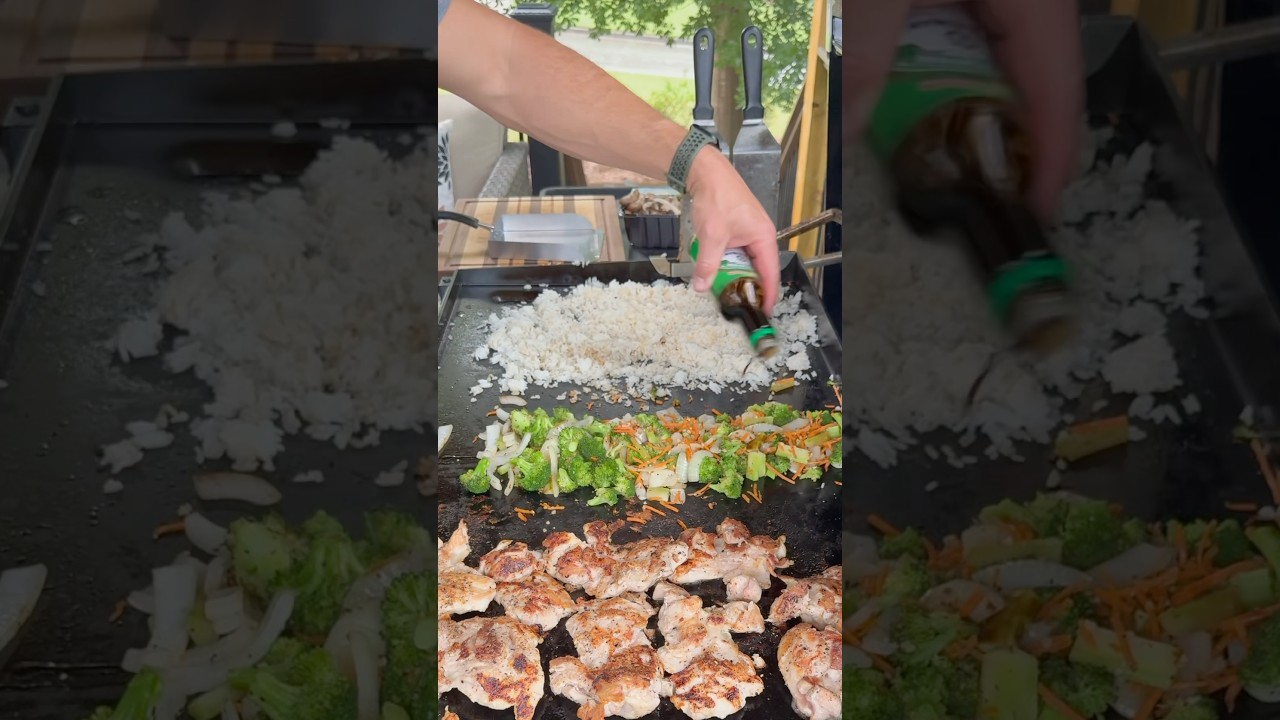 Perfect hibachi chicken fried rice! Do you add yum yum? #griddle #blackstone #weberslate