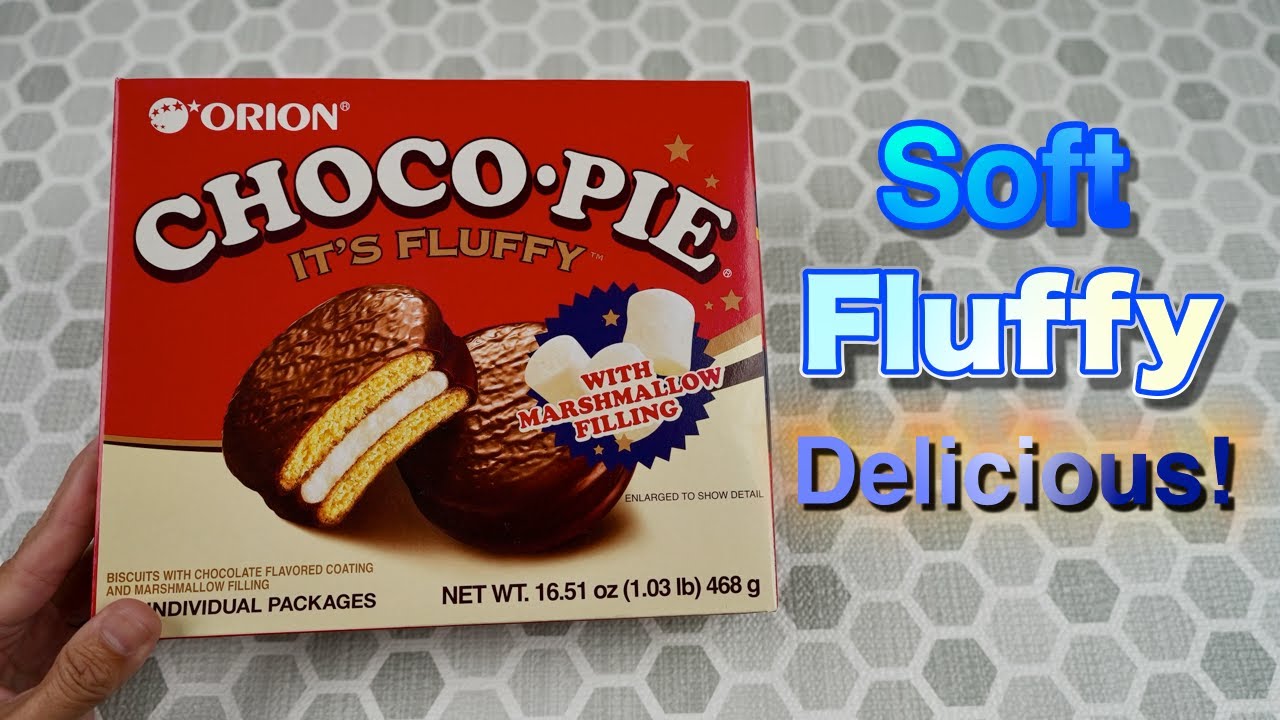 The Famous Orion Choco Pie &ndash; Soft, Fluffy, and Perfect with Coffee! (Asia&rsquo;s Classic Snack 🍫☕)