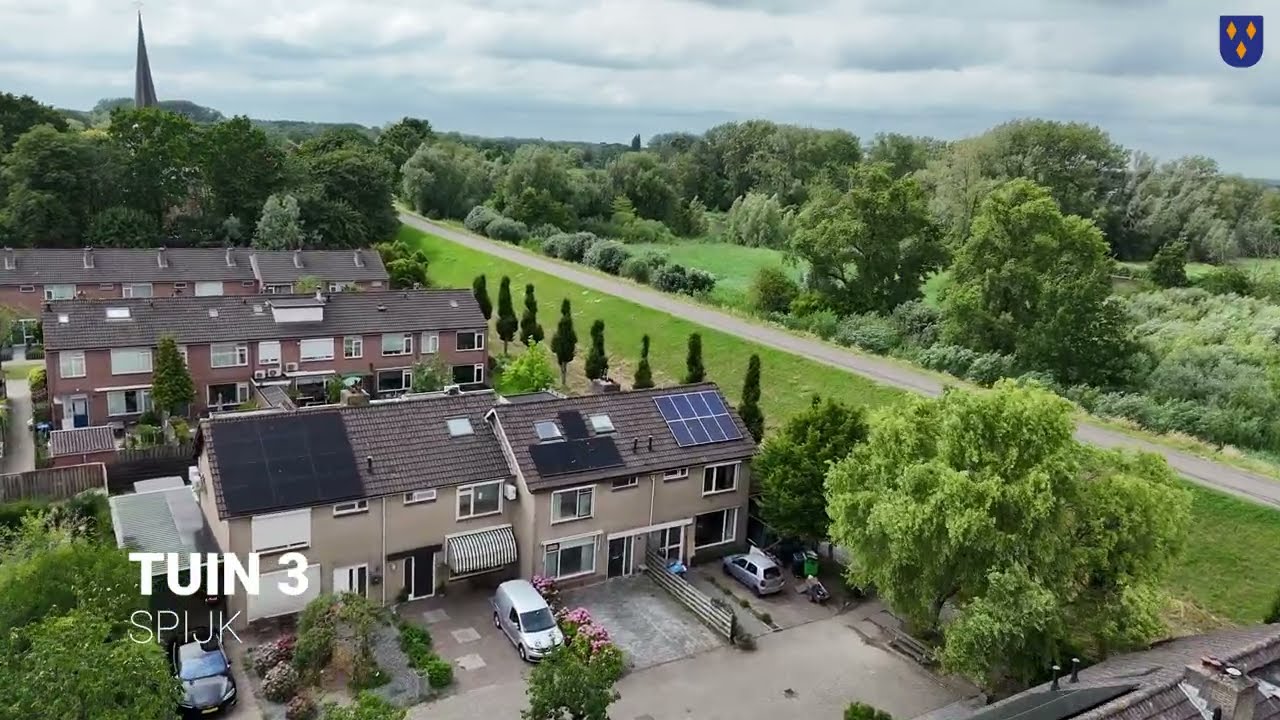 Ruime gezinswoning in kindvriendelijk hofje vlakbij de Linge! - Tuin 3, Spijk -