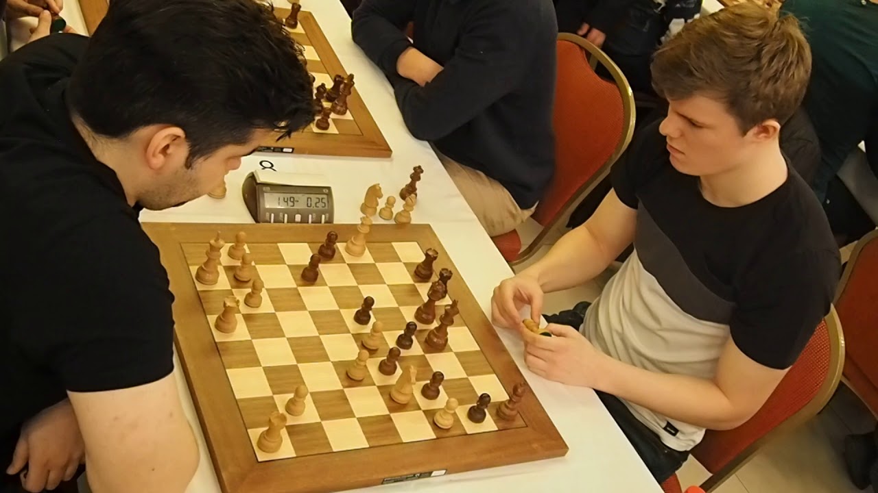 GM Nepomniachtchi - GM Alekseenko