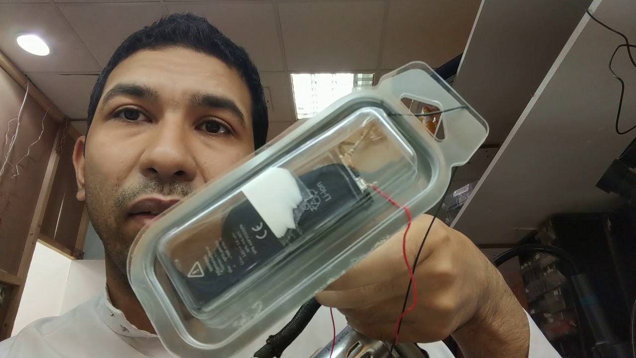 رد على انفجار بطارية iPhone في طائرة