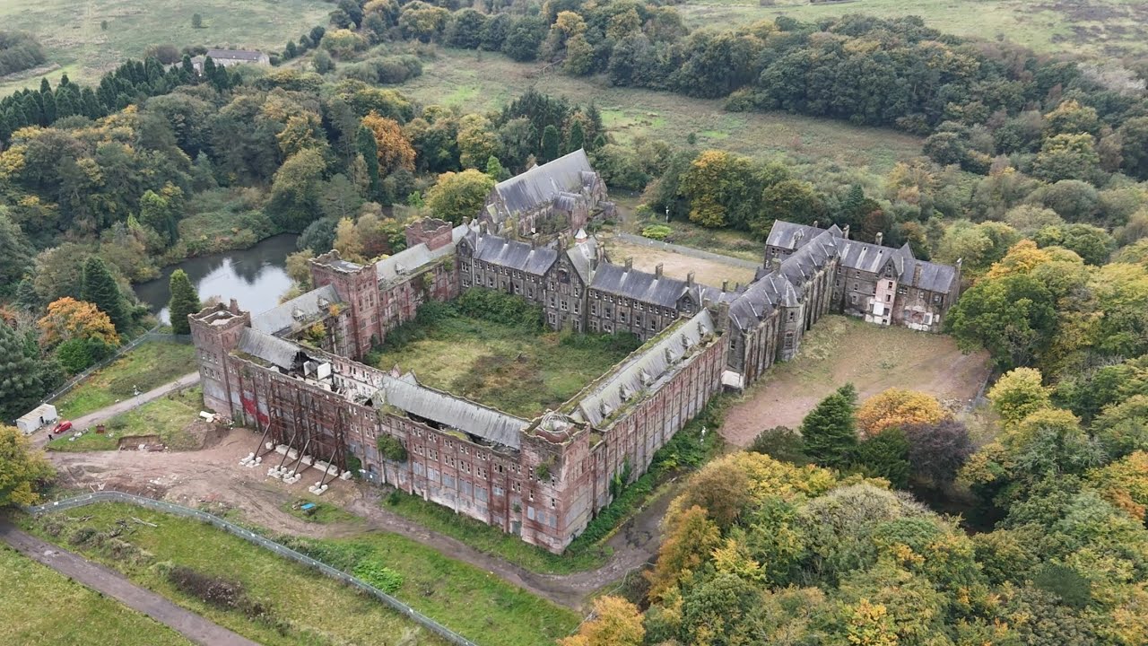 Exploring an abandoned priest seminary and boarding school