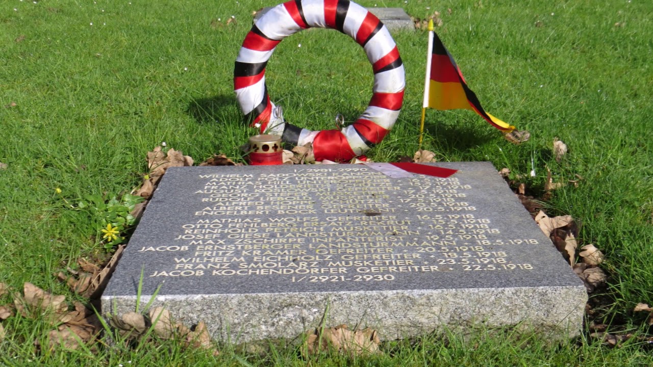 Deutscher Soldatenfriedhof Menen in the Great War