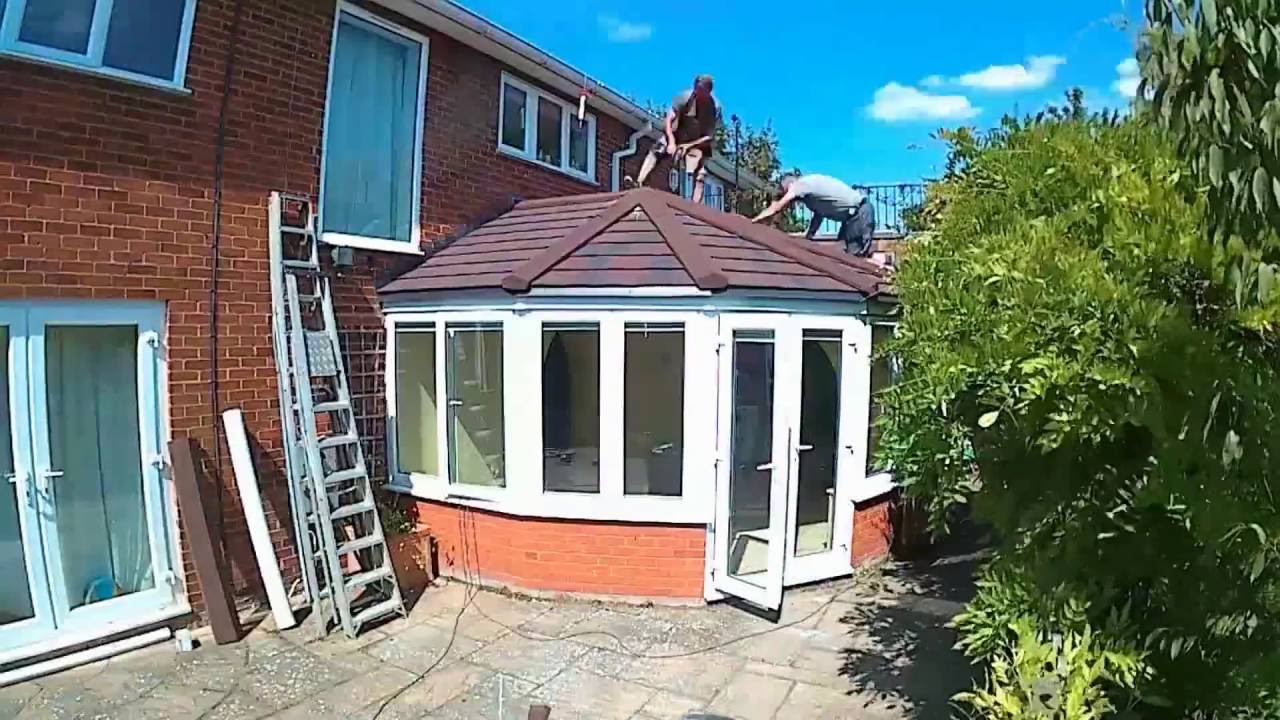 Equinox Tiled Roof Install Timelapse - August 2016