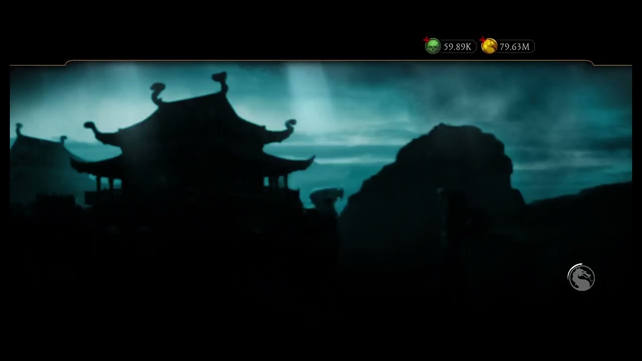 Opening gold female ninja pack