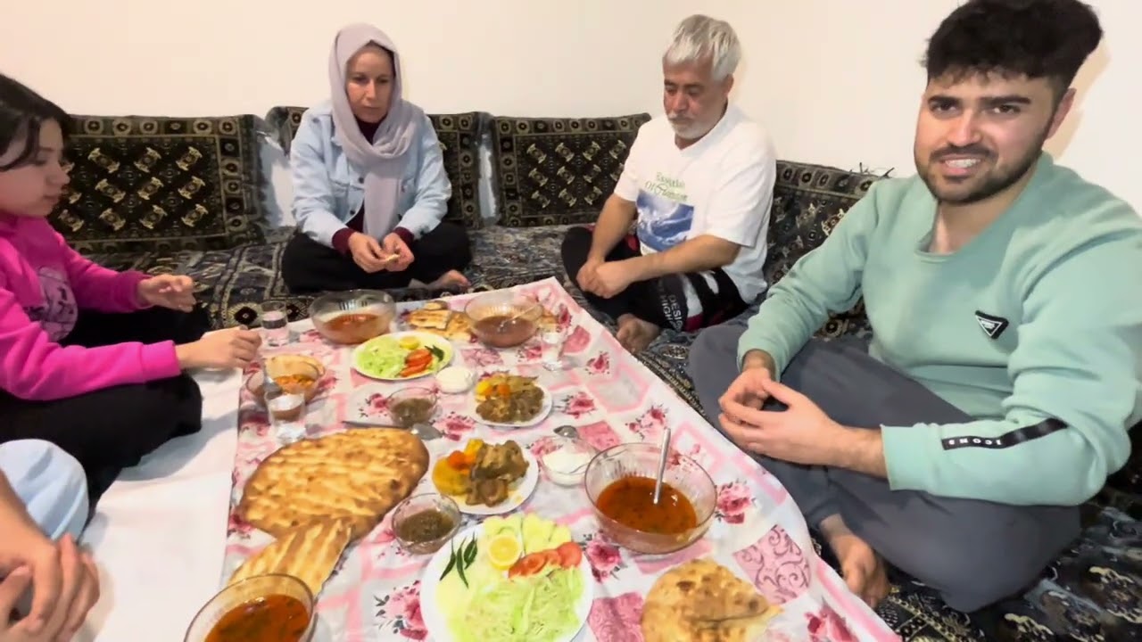 امروز یک شوربای خوشمزه و خانگی پختیم 🍲 اگر خوشتان آمد لایک و سبسکرایب یادتان نرود.