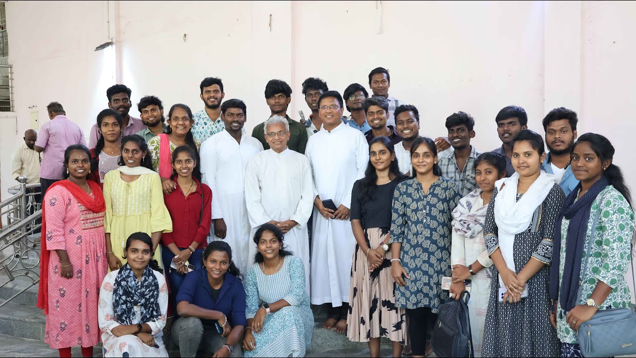 YOUTH of Sagaya Annai Church Visit ST. JOSEPH HOSPICE