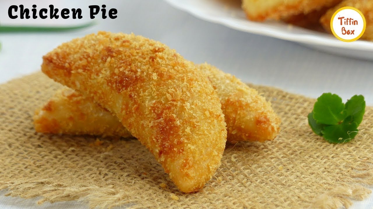 Creamy Chicken Half Moon Pie Recipe for kids by Tiffin Box | Fried Chicken pie with white sauce