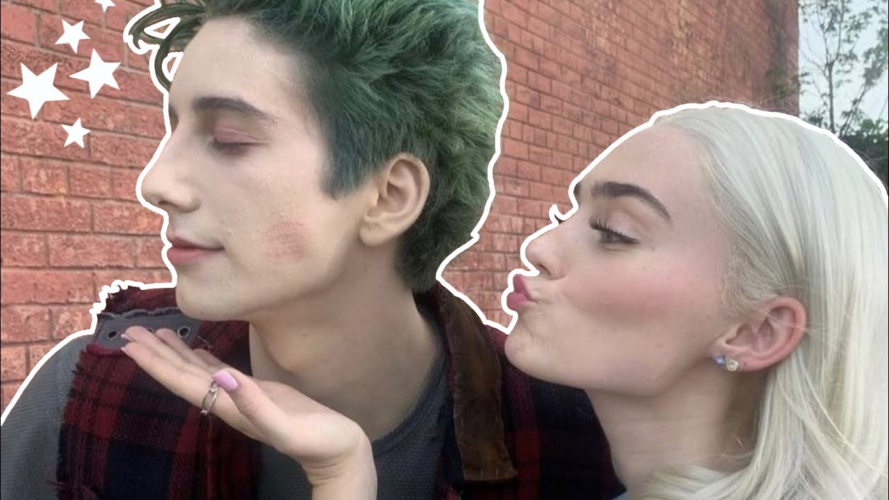 Milo Manheim and Meg Donnelly being besties 👯(Disney ZOMBIES)