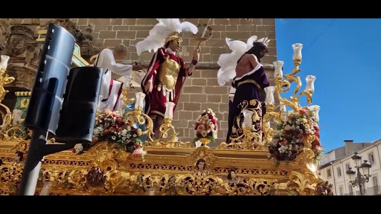 Extraordinaria Cristo de las Penas por la calle Corredera de San Fernando de Úbeda, Jaén 2024