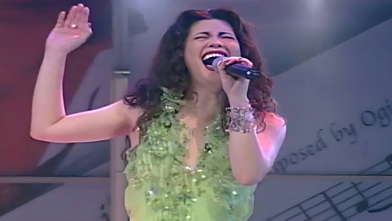(Master Copy) Regine Velasquez - Movie Theme Songs Medley Live [2004 SongBird And SongWriter Concert