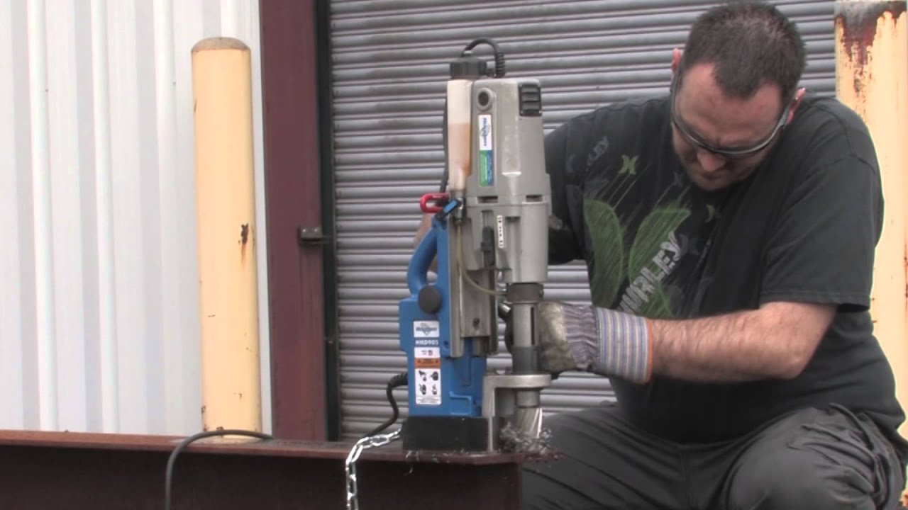 HMD905 Two Speed Portable Magnetic Drill