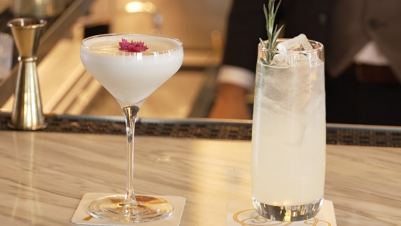 Disney's Can't-Miss Boozy Drinks (& What To Know About Their Cocktails And Mocktails)