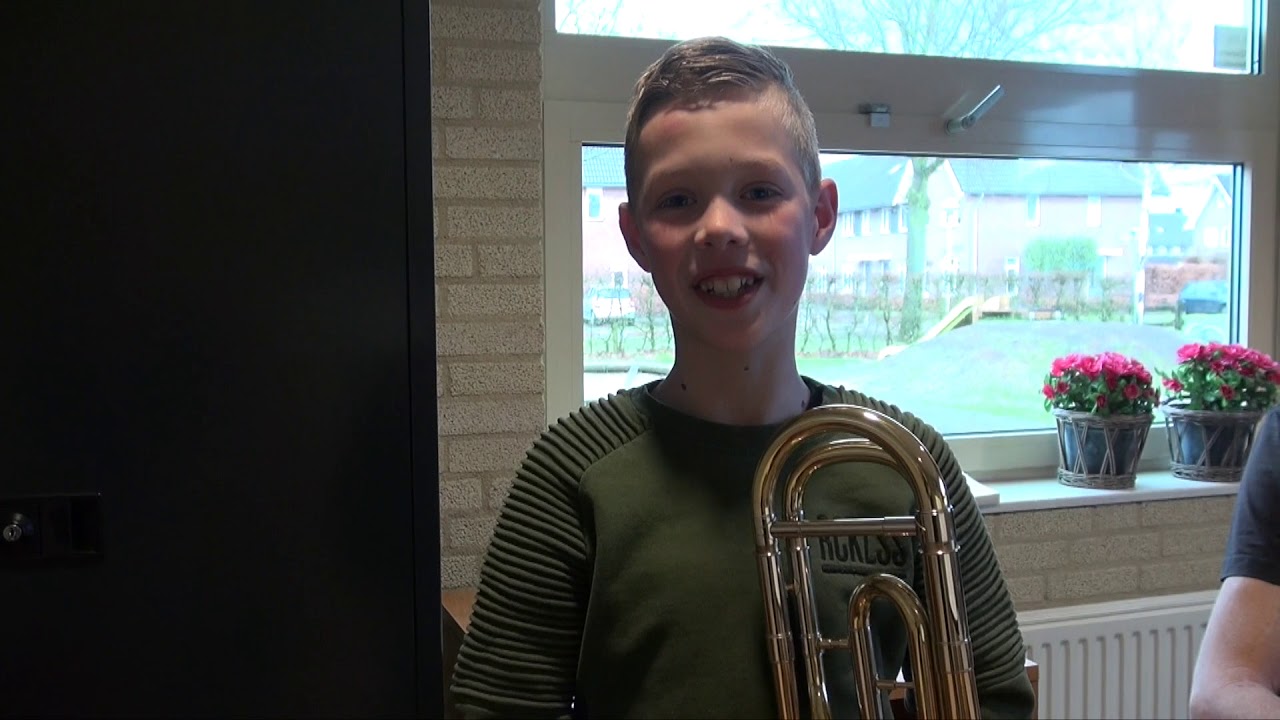 INSTRUMENT IN DE SPOTLIGHTS - De tromboneles