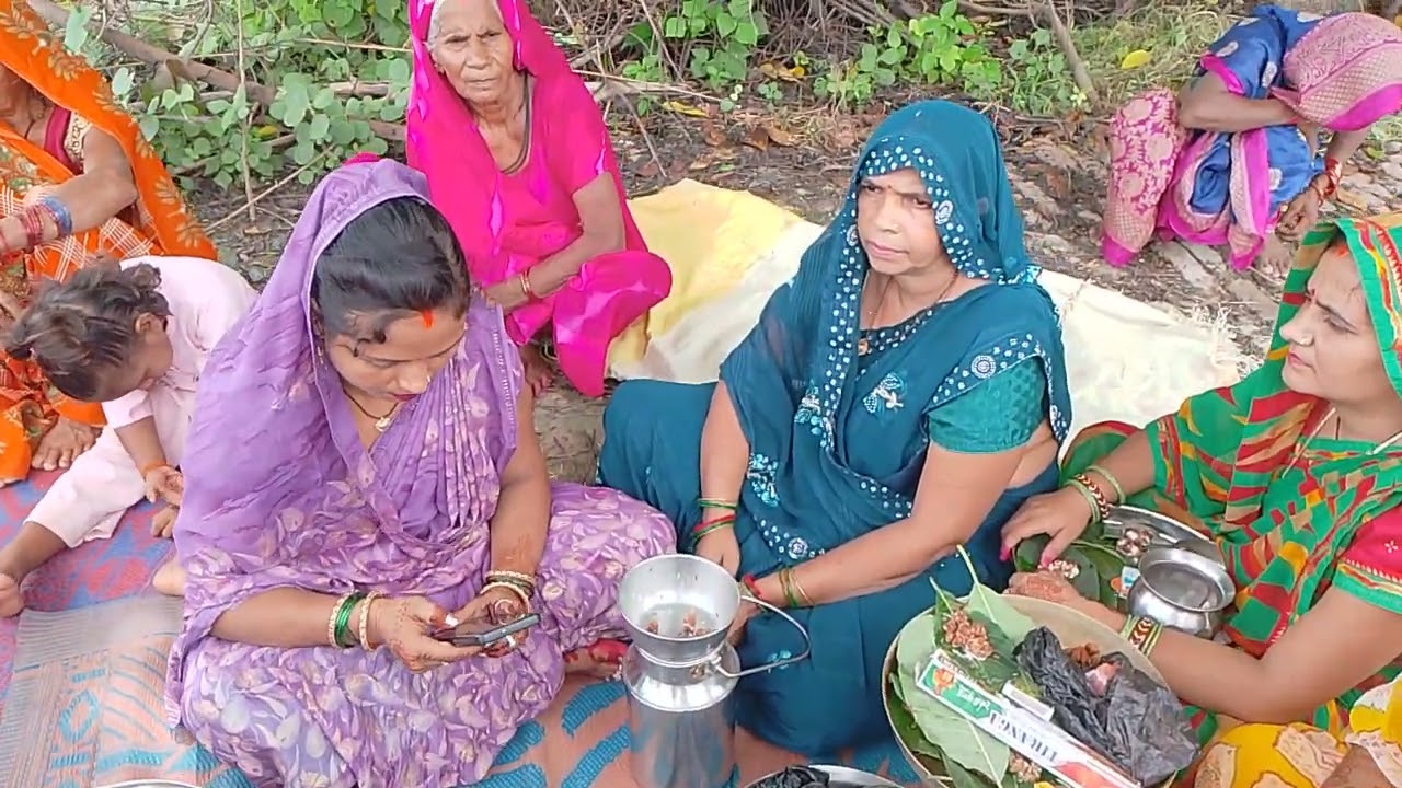 ललही छठ का गीत है 🙏🌺 और बहन जी आप सभी लोगों जरुर सुने।।