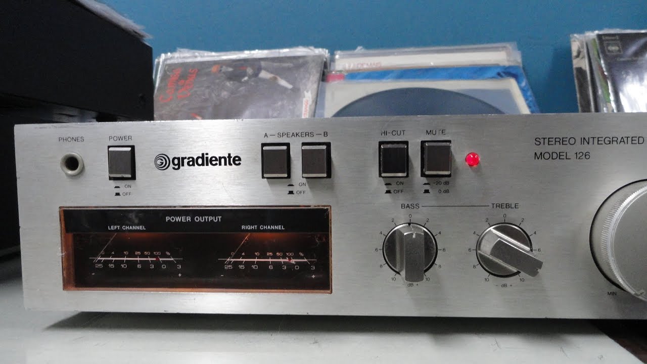 O Rei do Som - Amplificador Gradiente Model 126