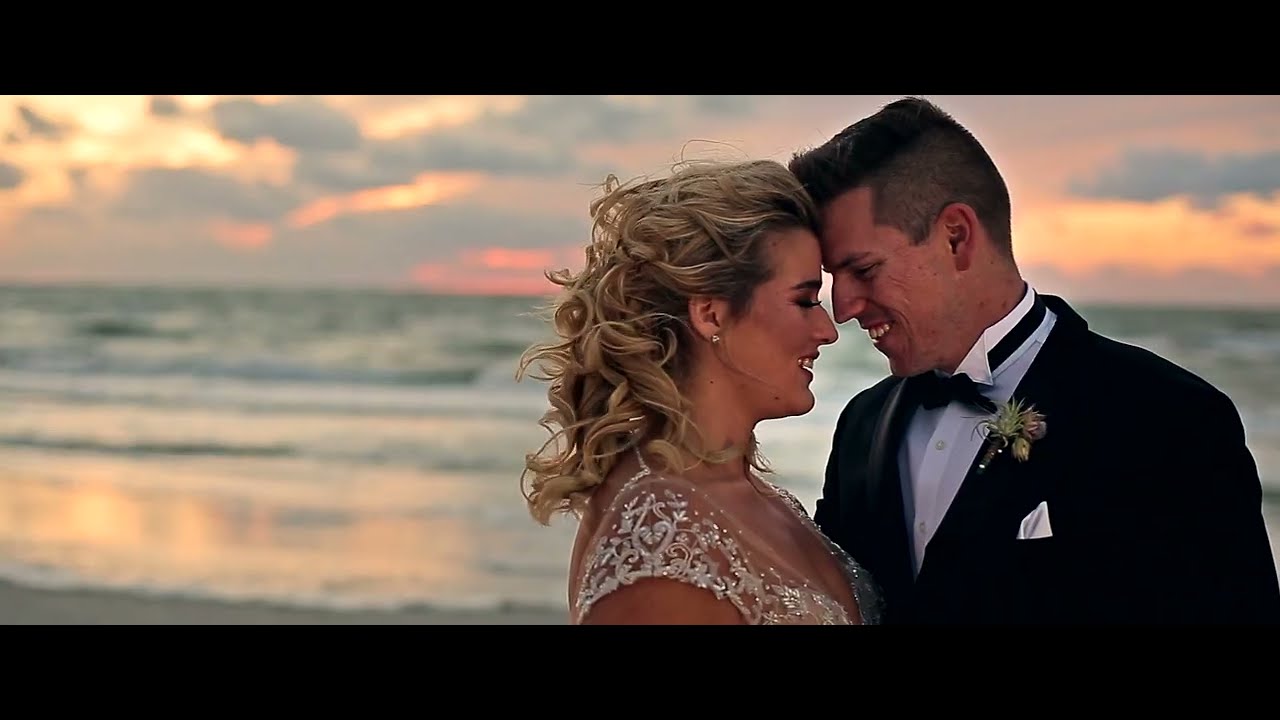 Luxury Clearwater Beach Wedding Inspiration | Wyndham Grand Clearwater Beach Styled Shoot