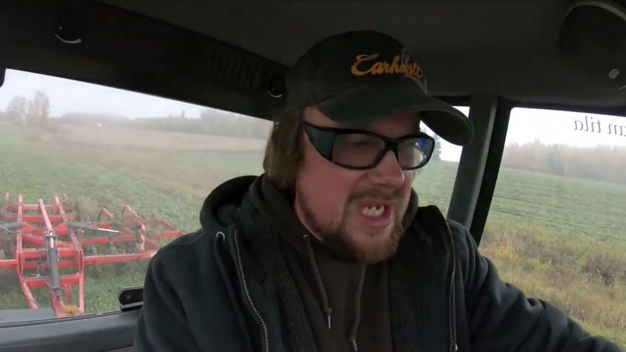 Nurmen lopetus kultivaatorilla syksyllä