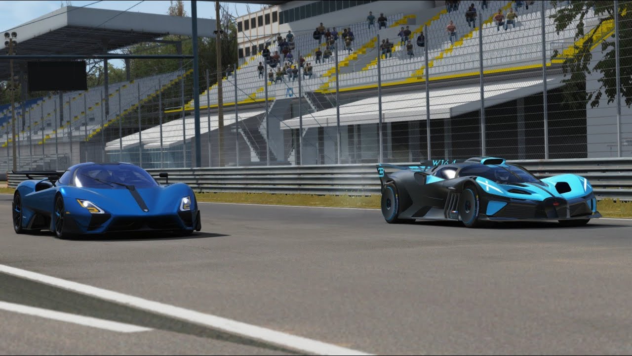 SSC Tuatara STriker vs Bugatti Bolide at Monza Circuit
