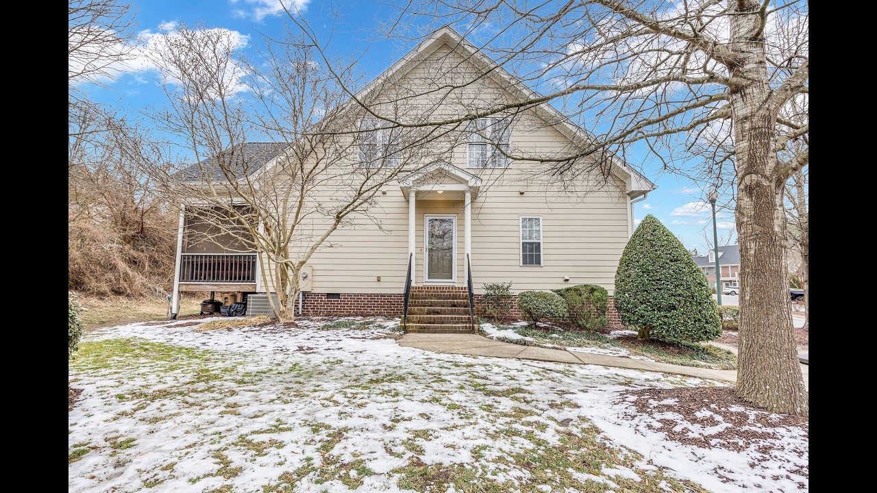 Fantastic End Unit Townhome in Heritage  Wake Forest, NC