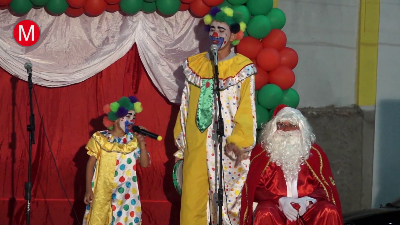 Festa de natal para às crianças - Palhaço Kaká e Lulu