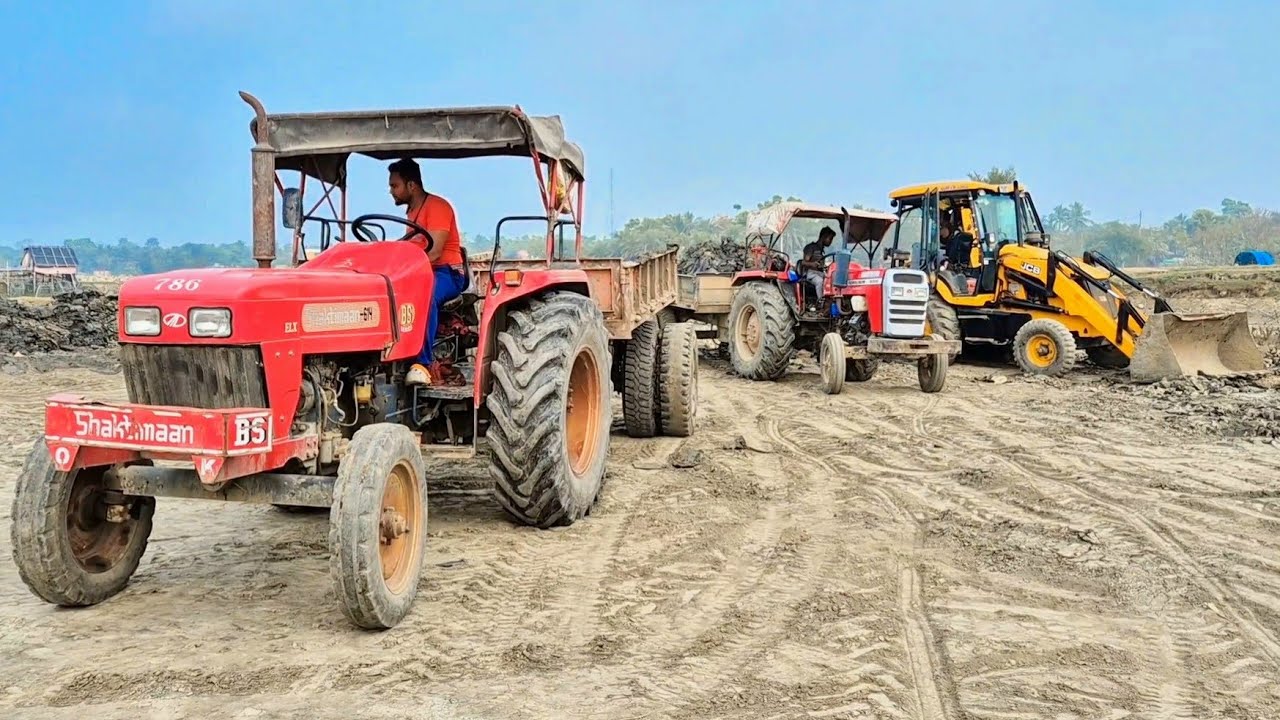 Jcb3dx Backhoe Loader Machine Loading  Mud In Mahindra Powertrac and Massey Tractor|Jcb TractorVideo