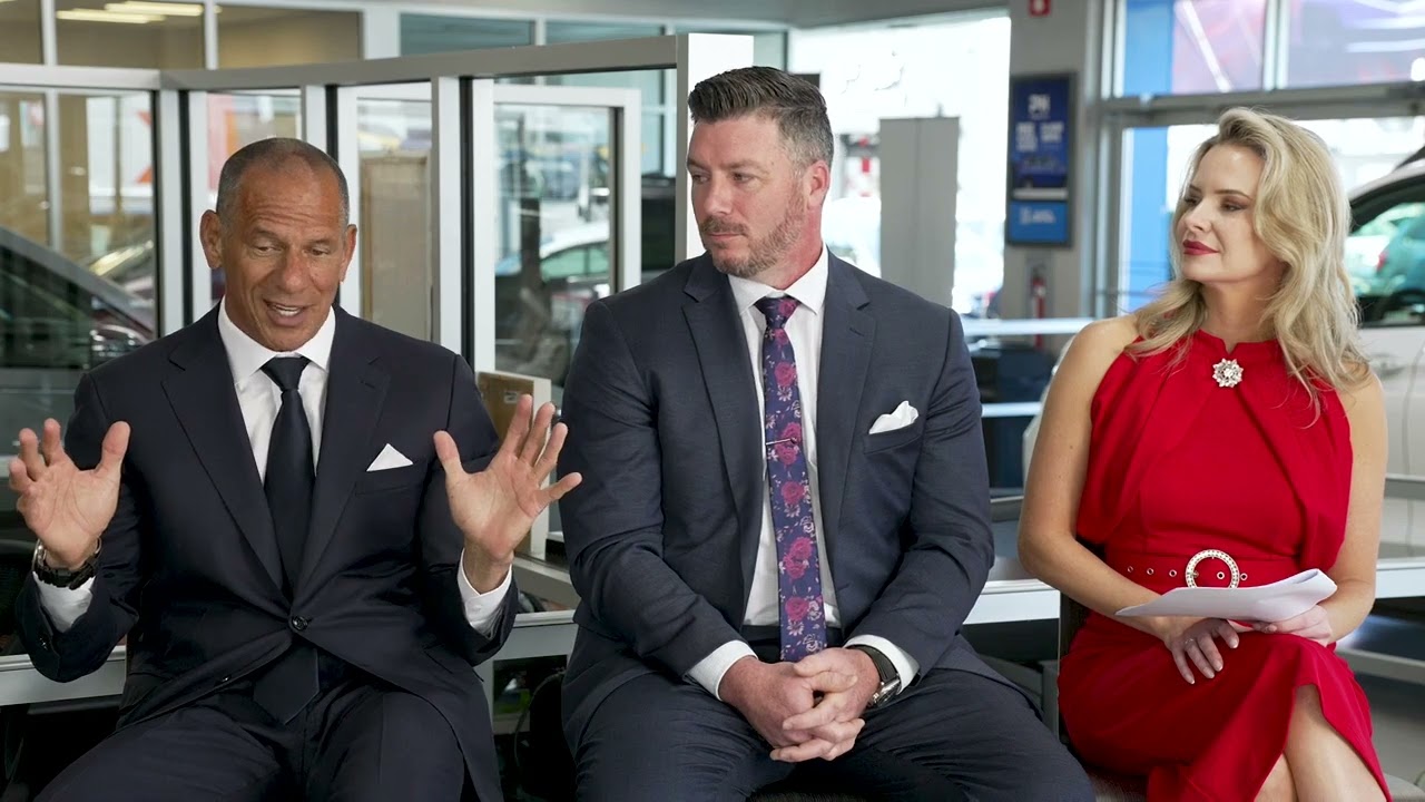 Frictionless Payments with Julie Douglas at the Paragon Honda - Fixed Ops Roundtable Pop-up event