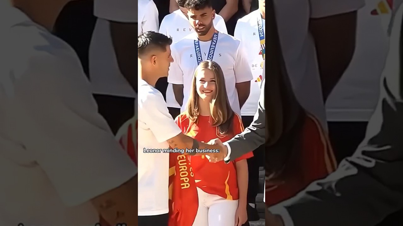 Princess Leonor with Pablo Gavi /Princesa Leonor Fans