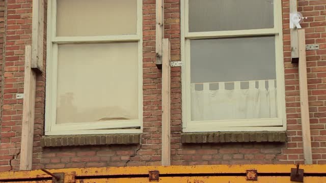 Rotterdam dreigt met sloop woningen Margrietstraat